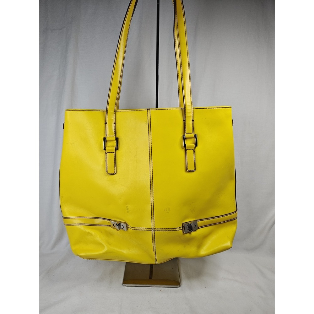 Wilsons Leather Yellow Smooth Leather Tote Shoulder Bag Silver Turnlocks Y2K